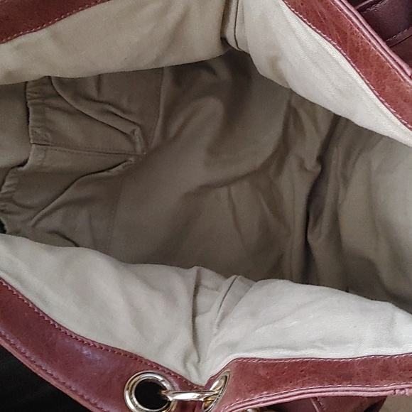 ✨Elliott Lucca Chestnut Genuine Leather Large Shoulder Bag✨ - Picture 11 of 16